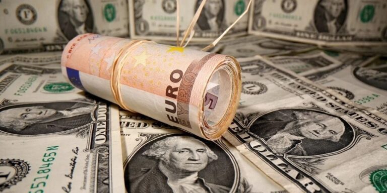 altin-rekor-kirmisti-dolar-ve-euroda-son-durum-AuirbhGI.jpg