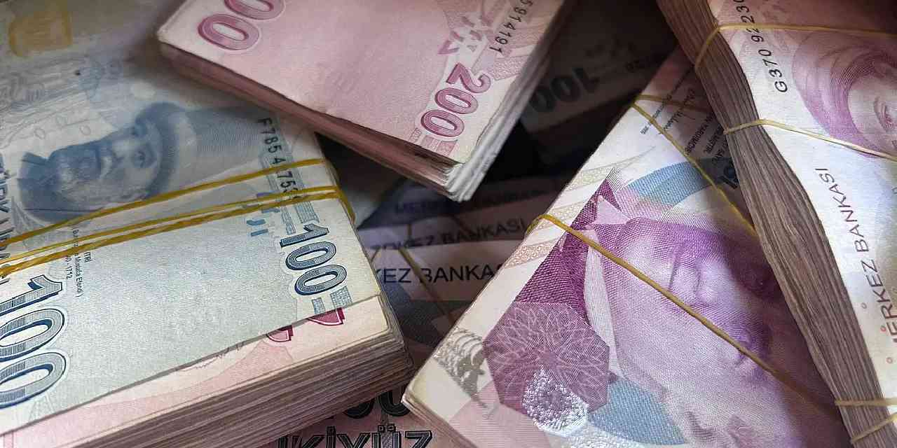 bu-sarti-tasiyan-her-emeklinin-hesabina-27-bin-tl-yatacak-yabu8CXh.jpg