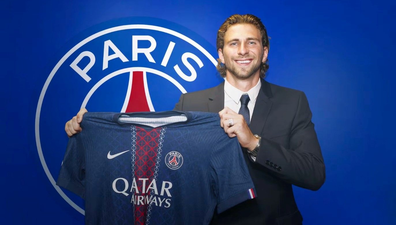 psg-5-yillik-imzayi-acikladiillia-zabarnyi-gMnFnqLw.jpg