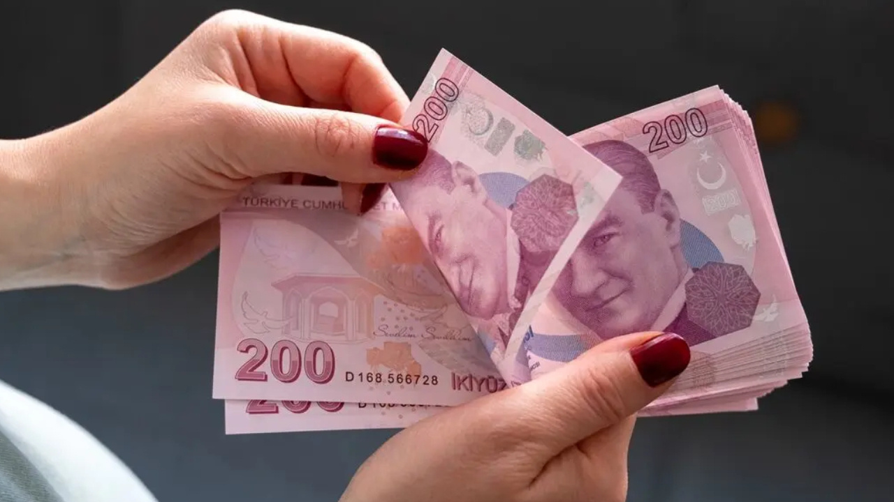 Annelere 6 yıl erken emeklilik yolu açıldı: Kapsamı da genişledi