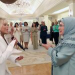 Superstar sarkilarini first ladyler icin soyledi wgKWPpke